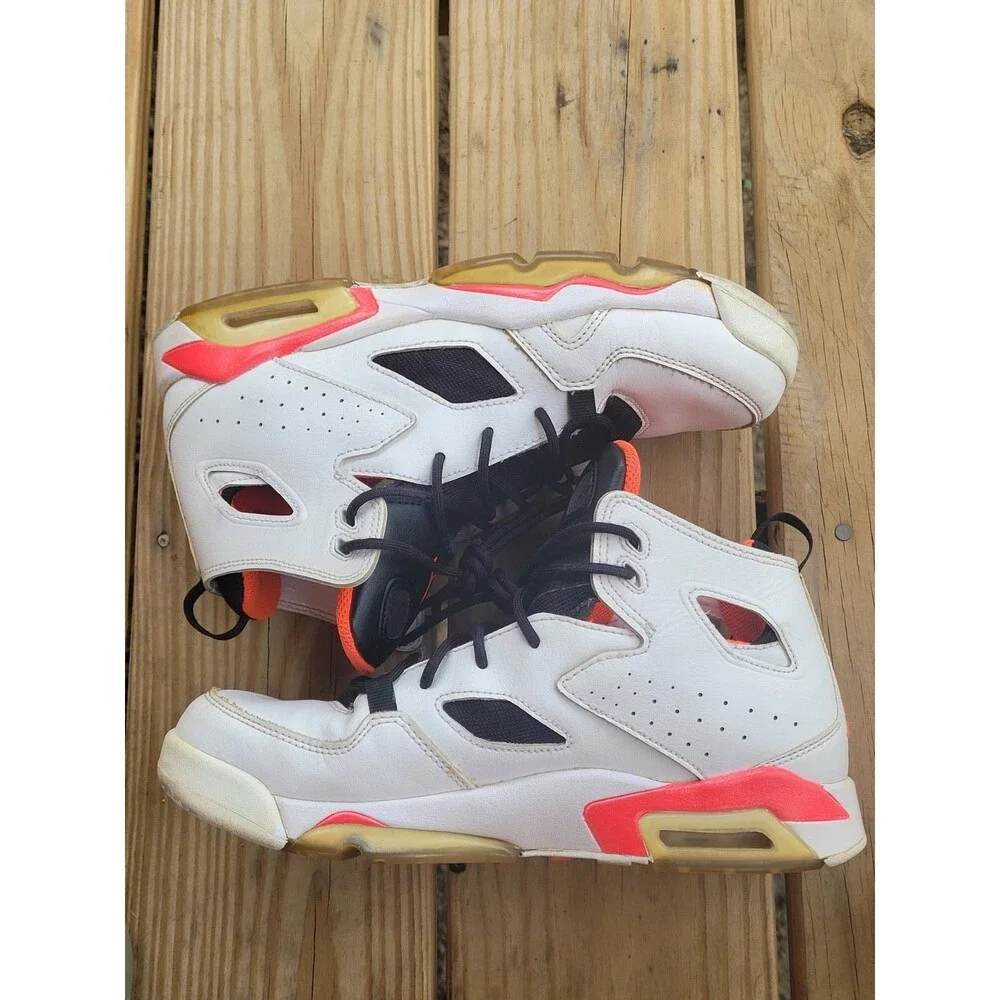 Jordan Air Jordan 6 Retro GS White Black Orange DM1685-106 Size 7Y